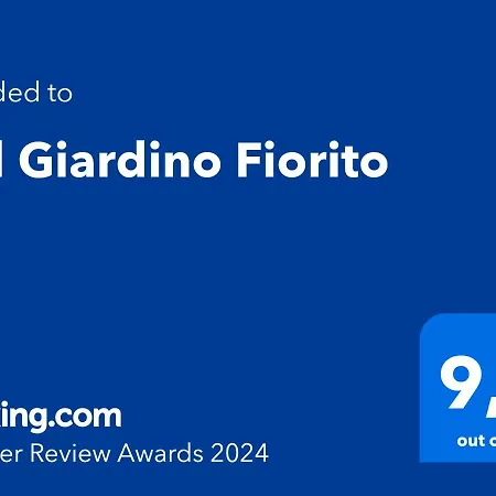 Nel Giardino Fiorito Apartment Salerno