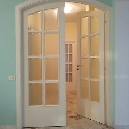 Apartment Nel Giardino Fiorito *