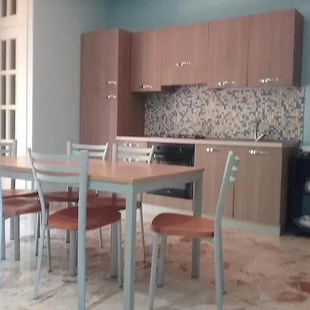 Apartment Nel Giardino Fiorito Salerno